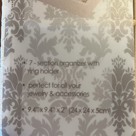 Jewelry Organizer - Picture 5 of 5